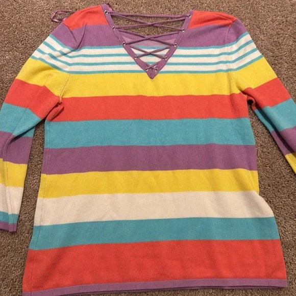 💜 3 for $10 Colorful Striped Women's Sweater - Picture 4 of 5